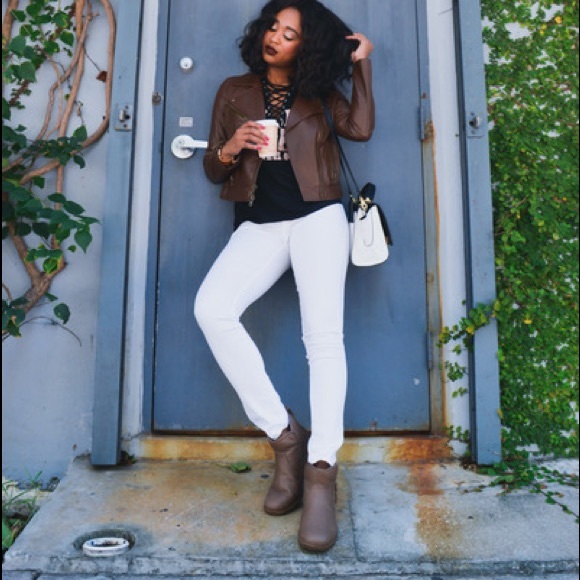 UGG | Shoes | Ugg Lavelle Brown Boots 